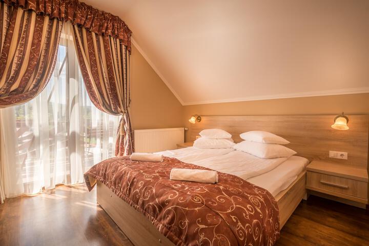 Room 3 of 14