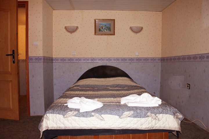 Room 14 of 43
