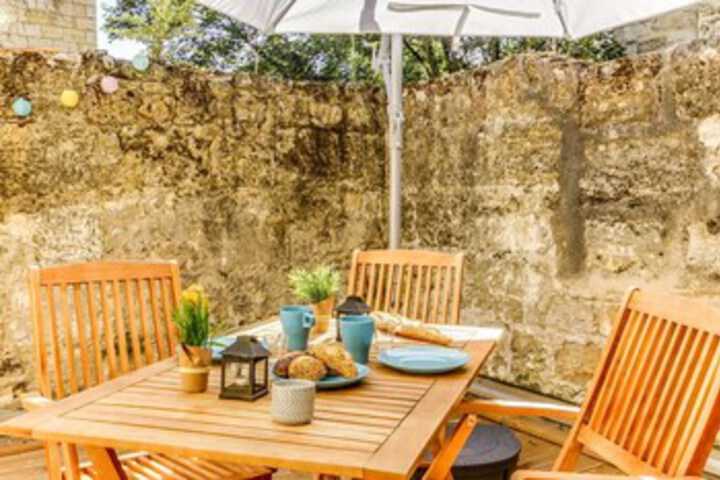 Terrace/Patio 12 of 14