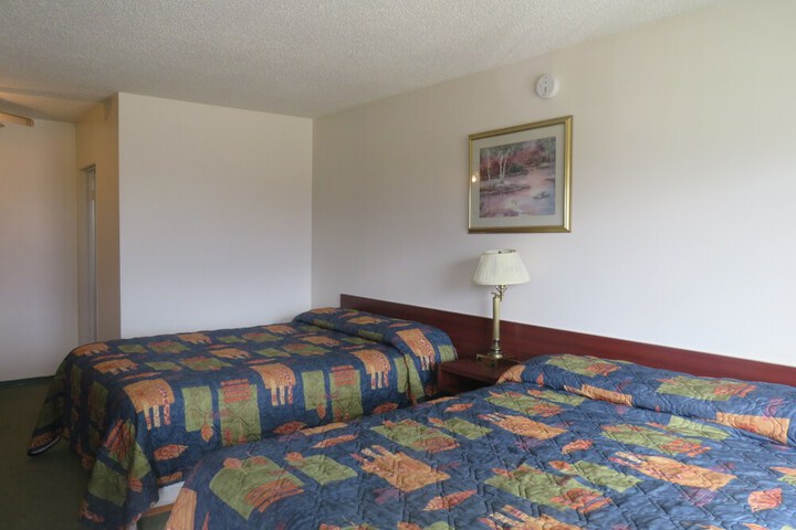 Room 3 of 26
