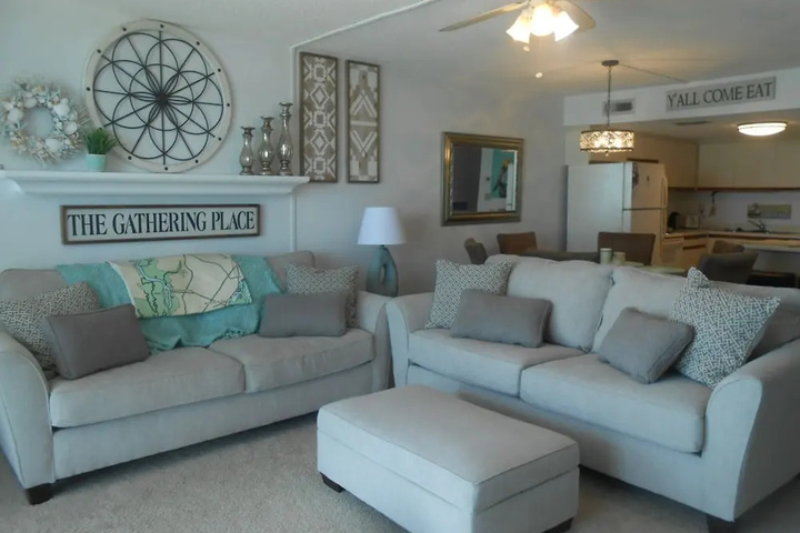 Room 3 of 16