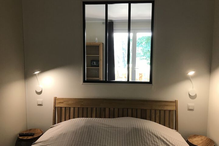 Room 8 of 88