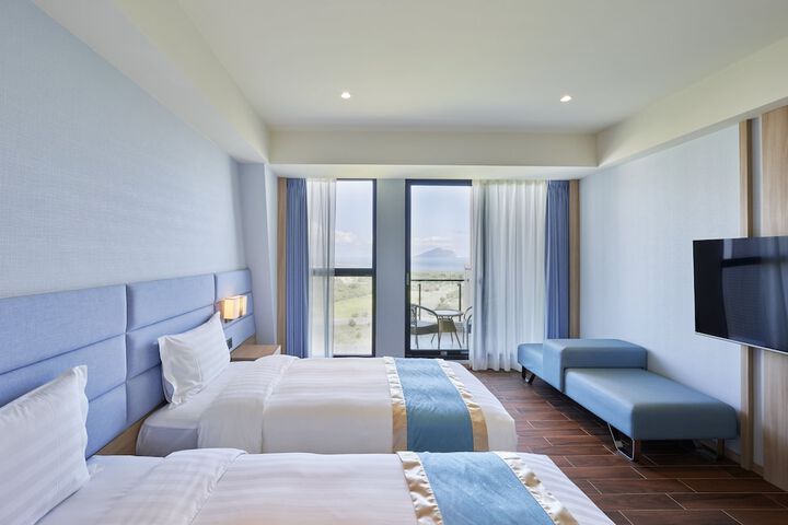 Room 16 of 75