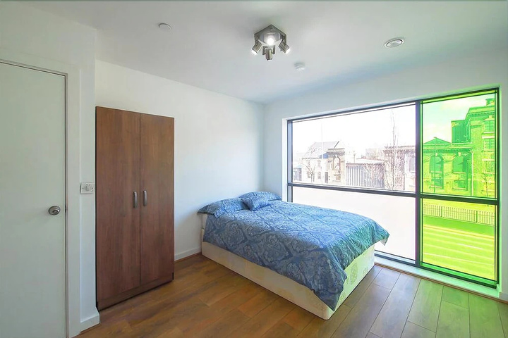 Room 2 of 12