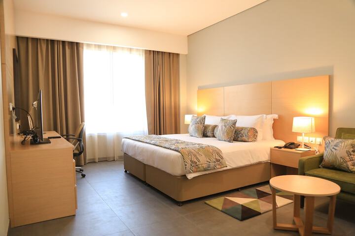 Room 3 of 18