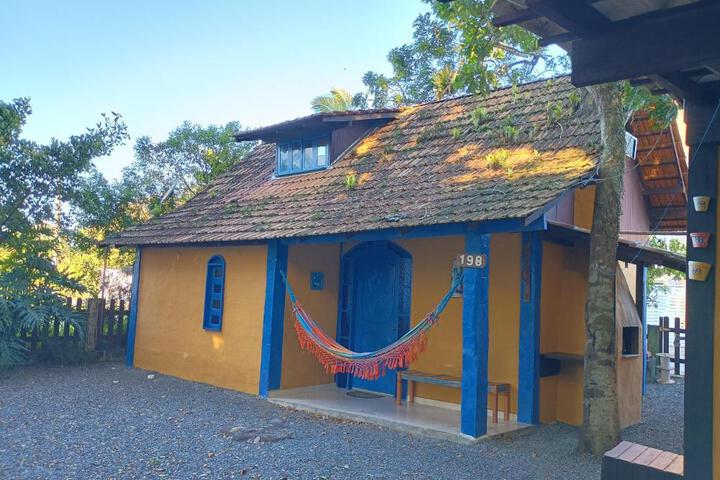 Chalés no centro de Bombinhas