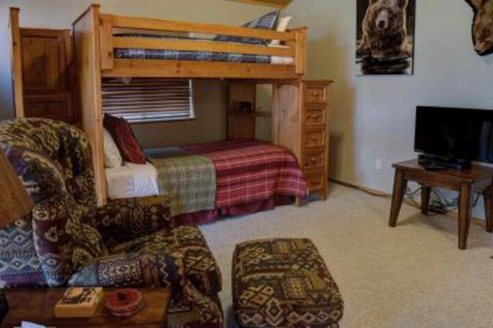 Photo 4
