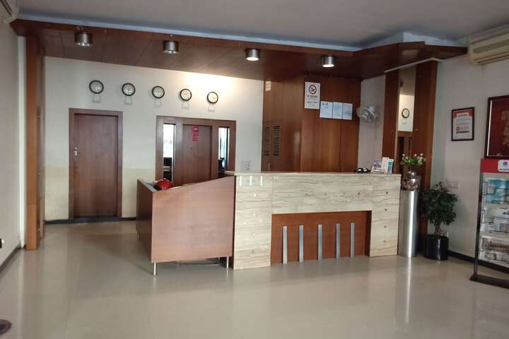 Hotel Interior 5 of 41