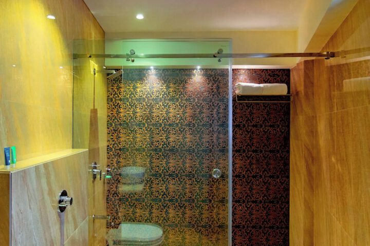 Room 19 of 29