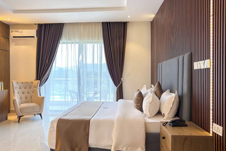 NA Conference Centre & Suite