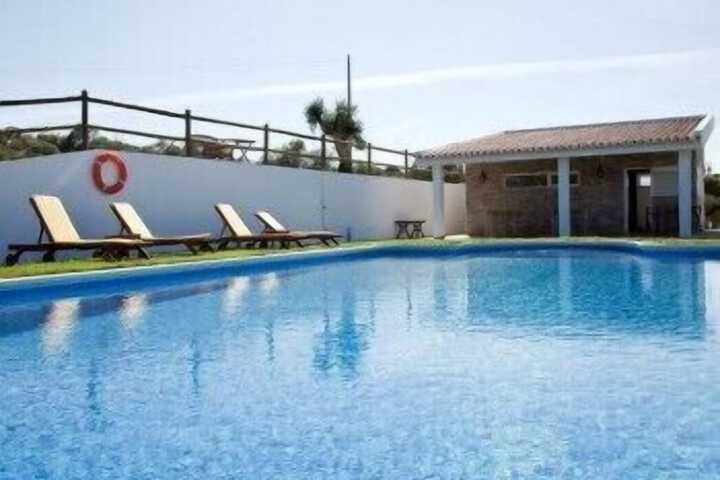 Pool 24 of 49