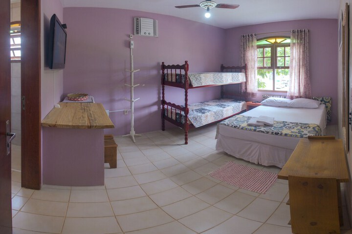 Room 9 of 27