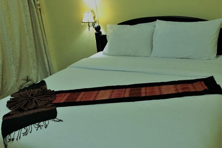 Room 12 of 46