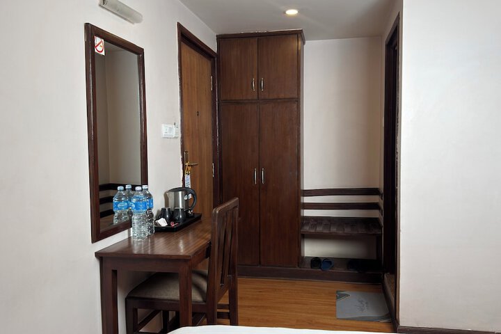 Room 22 of 50