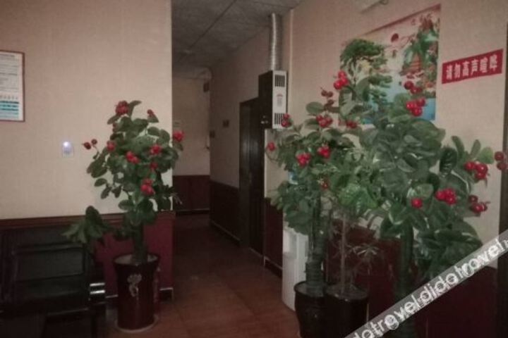 Hotel Interior 22 of 39