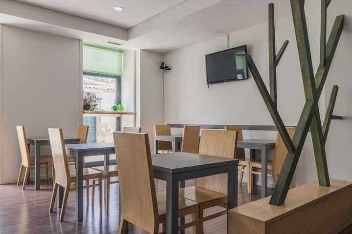 Dining Photos
