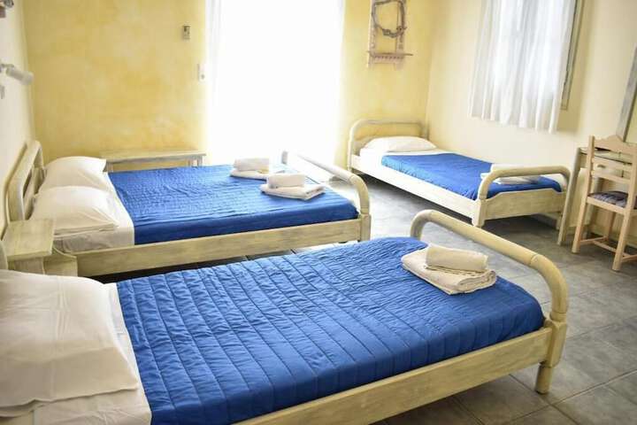 Room 7 of 28