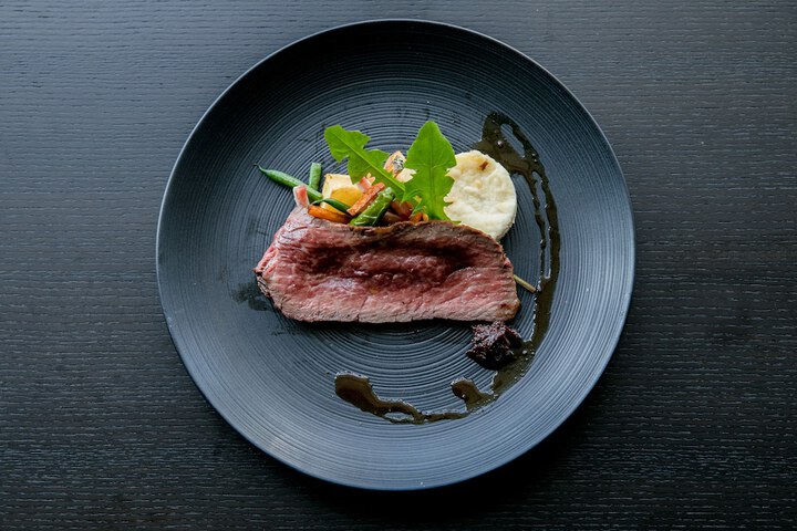 Dining 56 of 89