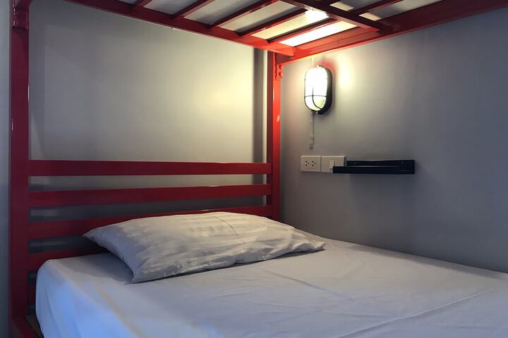 Room 21 of 58