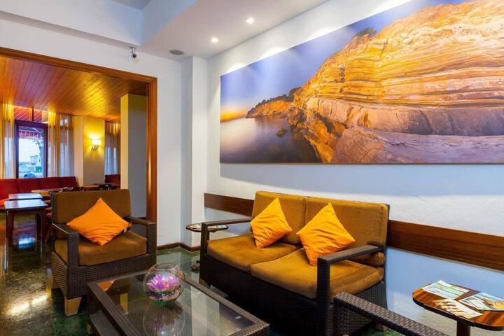 Hotel Lobby