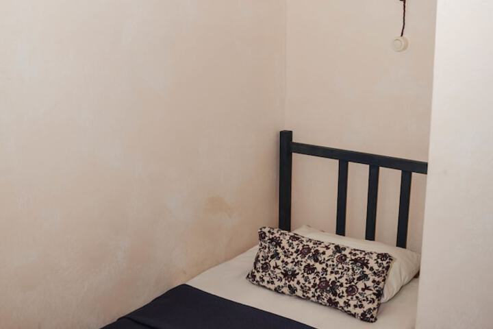 Room 36 of 36