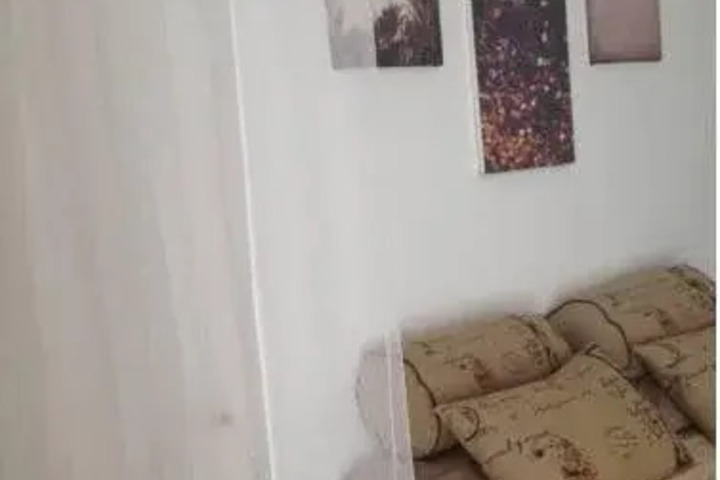 General 2 of 11