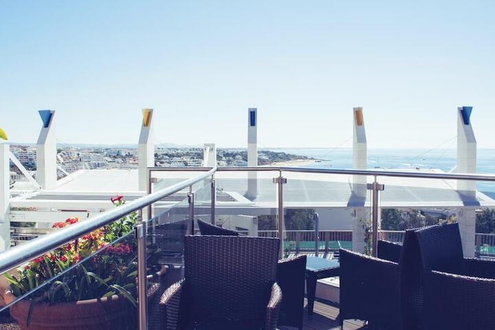 Terrace/Patio 9 of 59