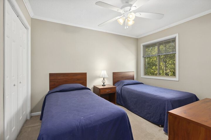 Room 5 of 40