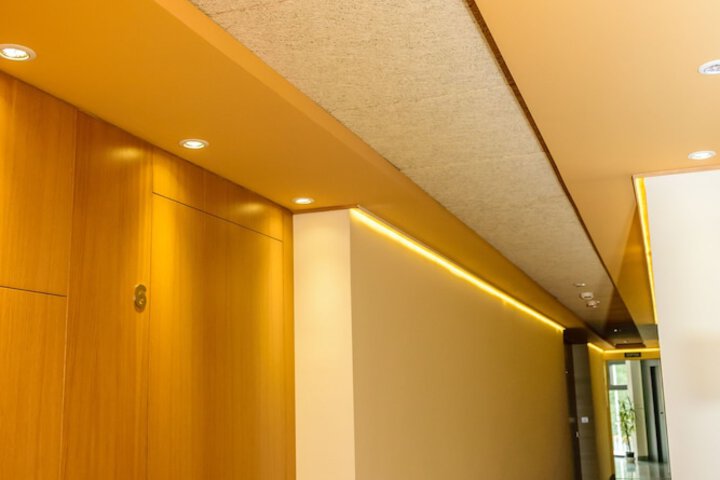 Ballroom/Hall 61 of 90