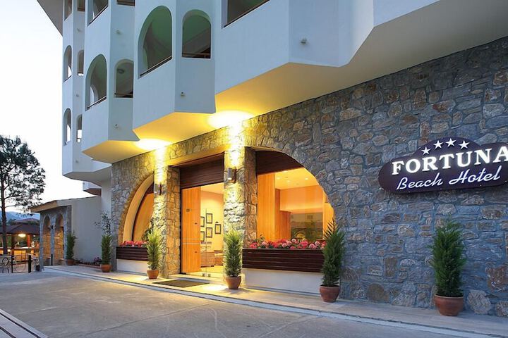 Front of property - evening/night