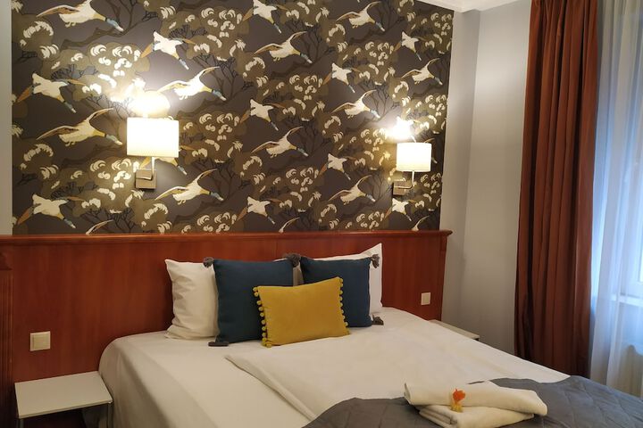Room 15 of 70