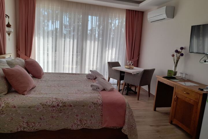 Room 16 of 73