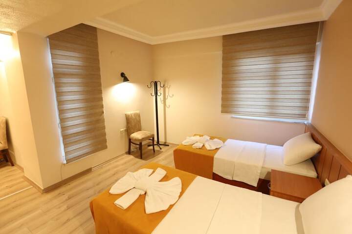 Room 10 of 60