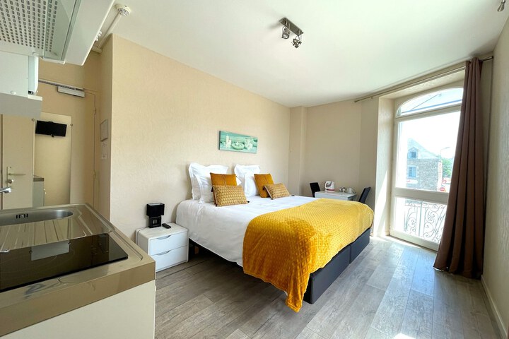 Room 29 of 75