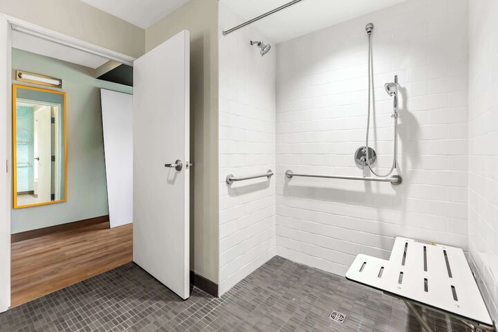 1 King Bed Accessible (5 of 8)