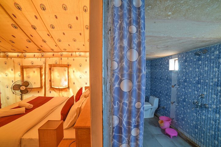 Room 13 of 95