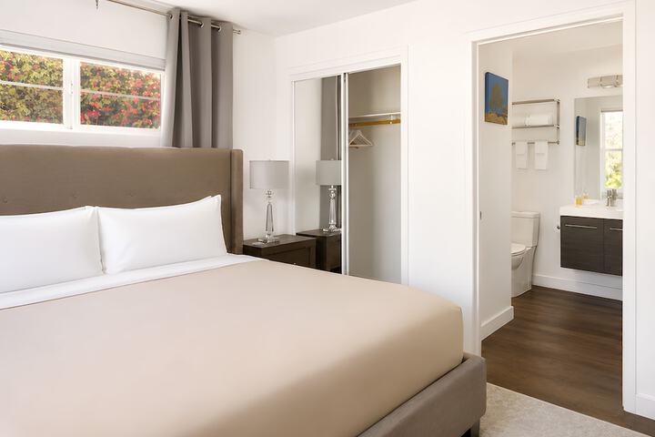 Room 9 of 52