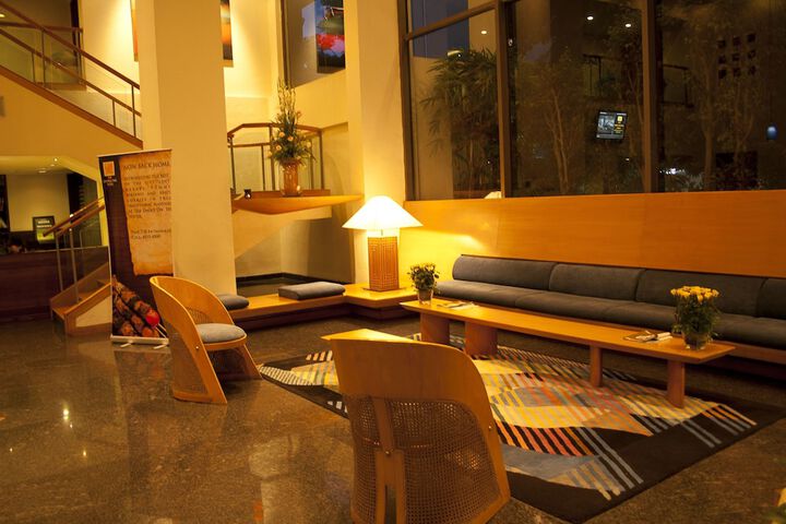 Guest Lobby