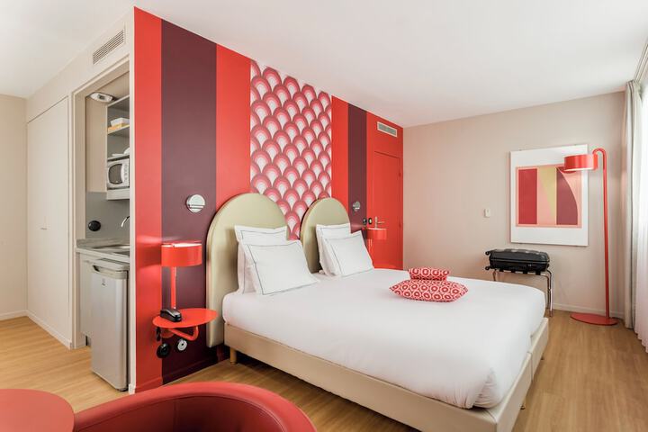 Private kitchenette