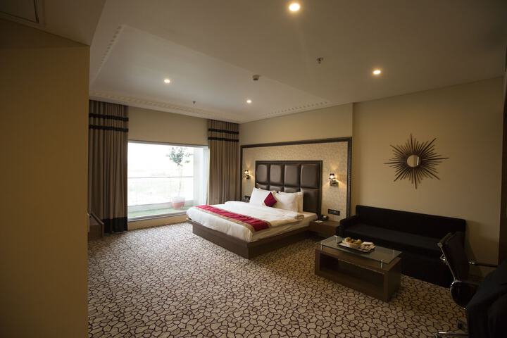Room 22 of 45