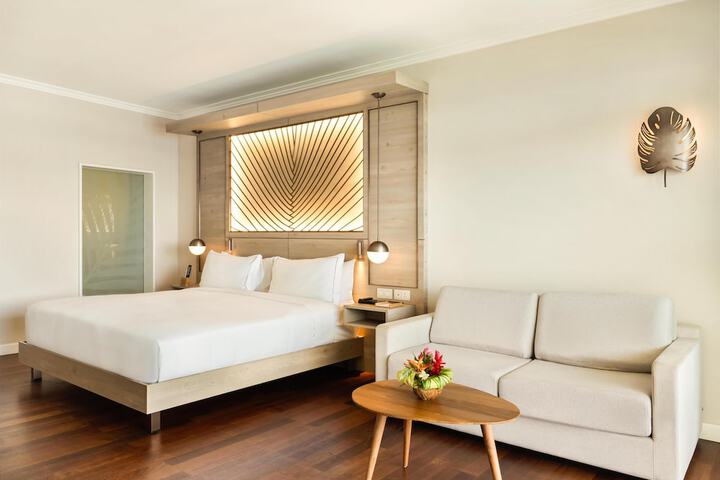 Room 25 of 152