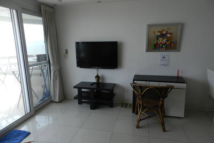 Room 132 of 259