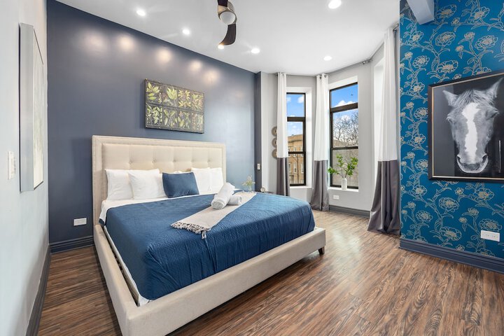 Room 6 of 31