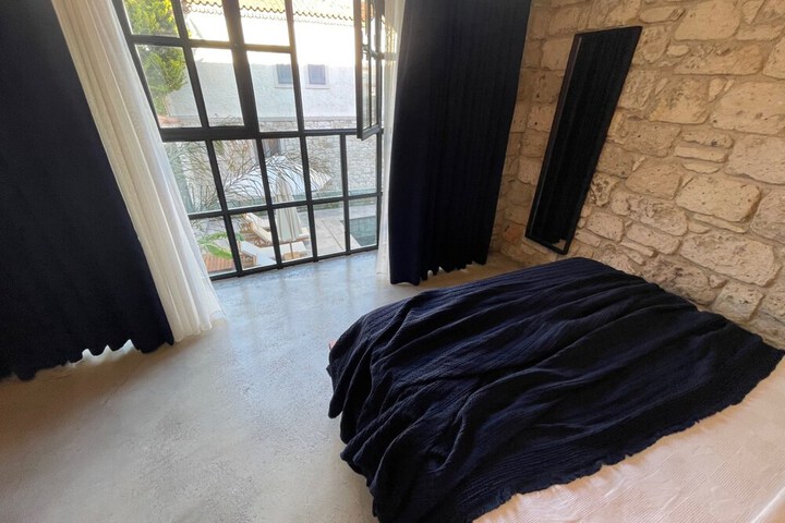 Room 45 of 75