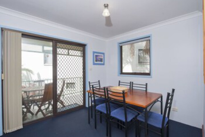 Room 8 of 20