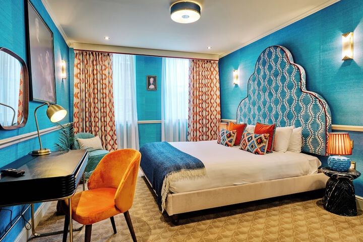 Room 40 of 107