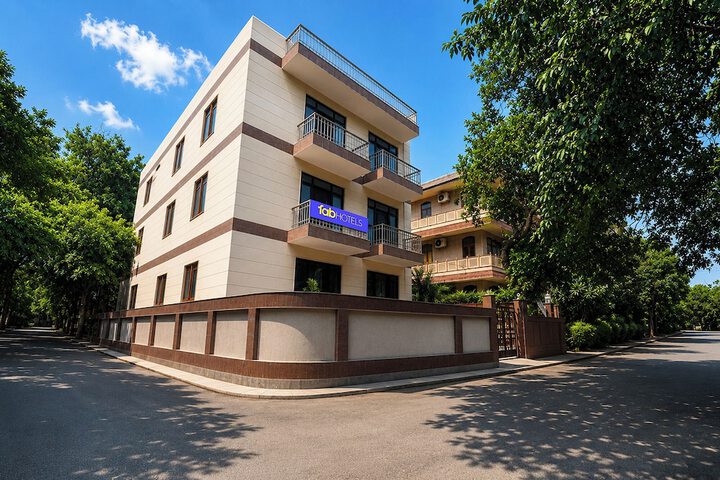 FabHotel Tulip Inn Residency - Mayom Hospital D-Block, 19