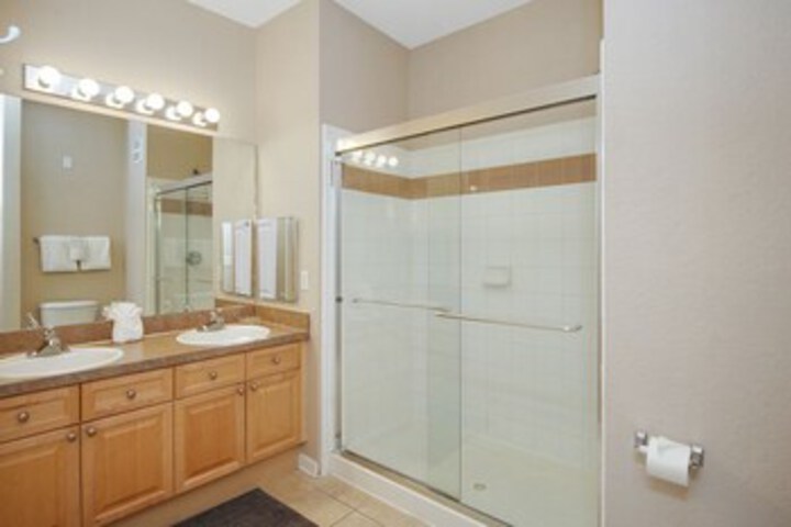 Room 3 of 25