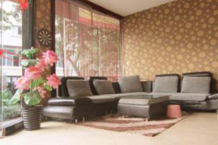 Jiafang Business Hotel