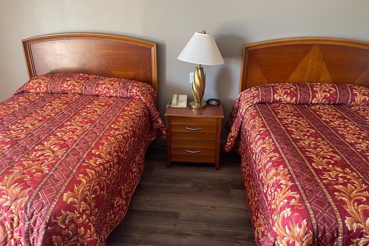 Room 12 of 36
